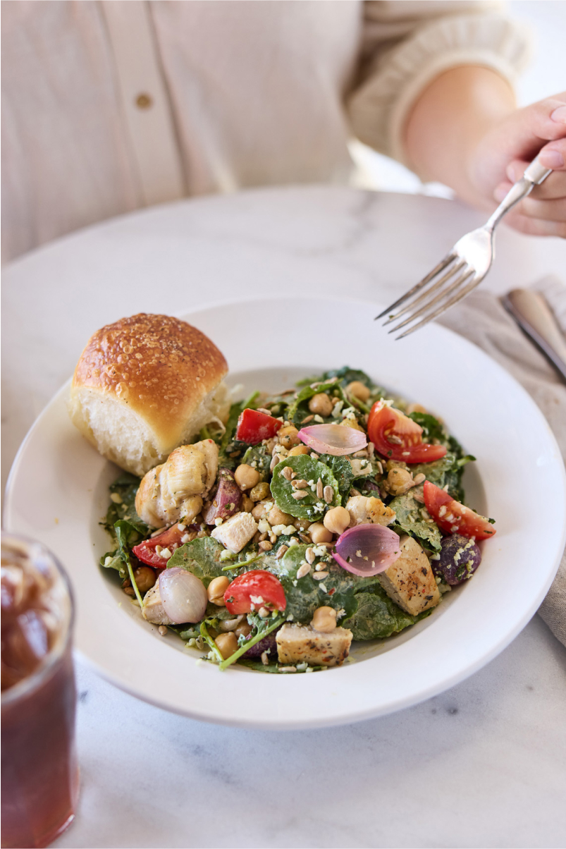 Hummus with roasted mushrooms - zhoug, herb salad